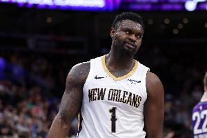 不容易！锡安缺阵鹈鹕主场力克黄蜂 取得球队本赛季首胜